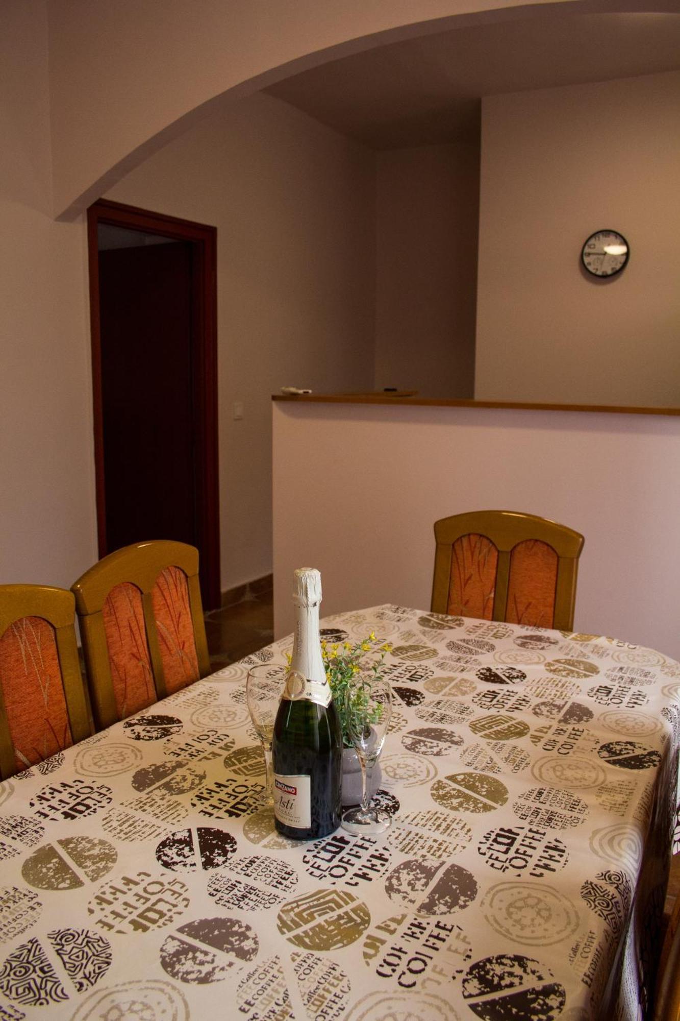 Noel Apartment Sasd